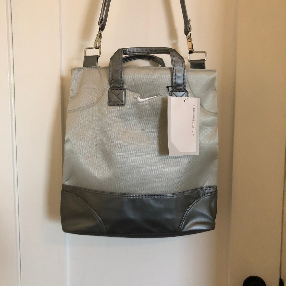 Nike Gym/Golf Bag Tote